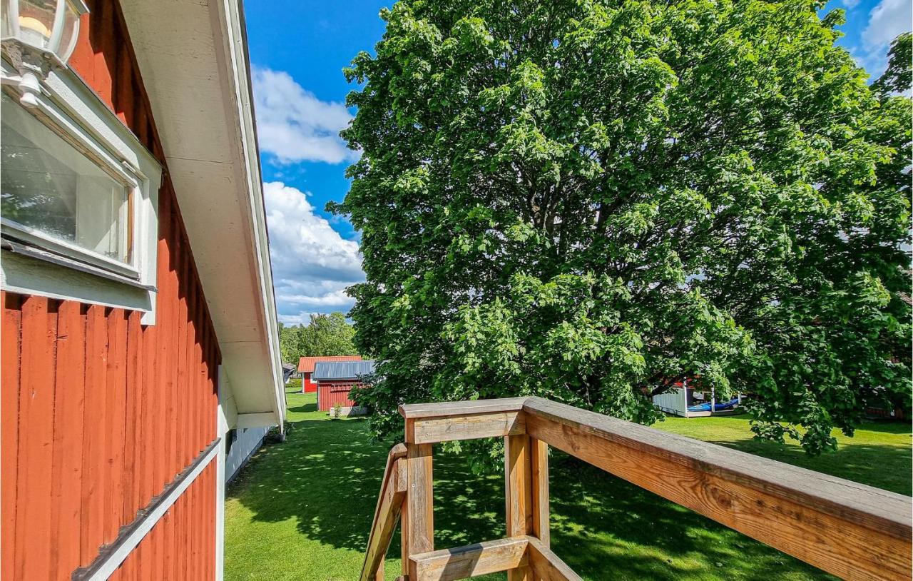 Stunning Apartment In Gullspang With Wifi Exteriér fotografie